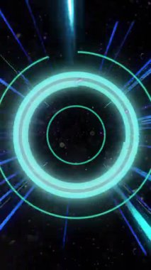 Mavi dairesel tarayıcının üzerinde yanıp sönen mavi ve pembe ışık huzmeleri siyaha işliyor. Veri, bağlantı, dijital arayüz ve iletişim, dijital olarak oluşturulmuş video.