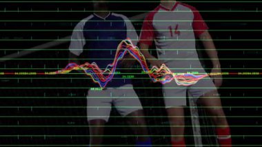 Dalgalanan yüksek sürüşün zirvesi olan havada çarpışan iki futbolcu iz sürme topuyla yarışıyor. Atletizm, yarışma, performans, aksiyon, yoğunluk, stadyum, spor giyim