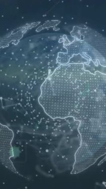 Dünya ve ekoloji simgeleri üzerindeki bağlantı ağının animasyonu. Küresel teknoloji ve dijital arayüz konsepti dijital olarak oluşturulmuş video.