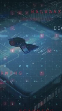 Veri işleme animasyonu, çevrimiçi güvenlik kilidi ve devre kartı. küresel çevrimiçi güvenlik, bilgisayar, veri işleme ve teknoloji konsepti dijital olarak oluşturulmuş vide