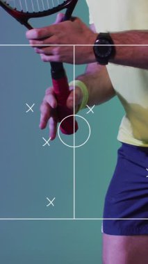 Stadyum çiziminden sonra beyaz tenli erkek tenisçinin animasyonu. Küresel spor ve dijital arayüz kavramı dijital olarak oluşturulmuş video.