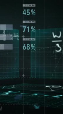 Matematiksel denklemlerin animasyonu ve mavi arkaplana karşı istatistiksel veri işleme. Bilgisayar arayüzü ve iş teknolojisi kavramı