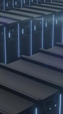 Bilgisayar sunucuları üzerinden veri işleme animasyonu. Küresel veri işleme, dijital arayüz ve dijital olarak oluşturulmuş video hesaplama kavramı.