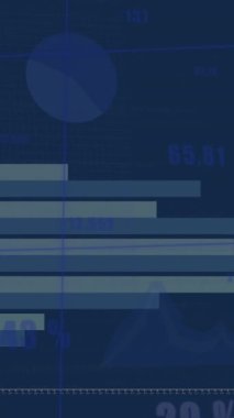 Mavi arka planda dünya üzerinde veri işleme animasyonu. Küresel teknoloji, bilgisayar ve dijital arayüz kavramı dijital olarak oluşturulmuş video.