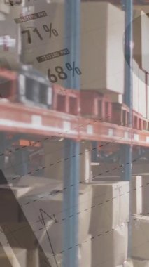 Deponun üzerindeki istatistik ve veri işleme animasyonları. Küresel sevkiyat, ticaret, finans, bilgisayar ve veri işleme kavramı dijital olarak oluşturuldu.