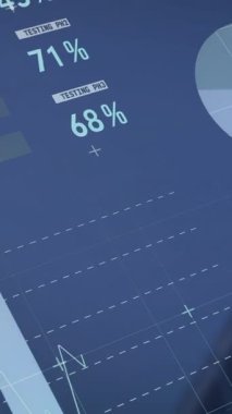 Manzara üzerinde finansal veri işleme animasyonu. küresel iş, bağlantılar, dijital arayüz ve teknoloji konsepti dijital olarak oluşturulmuş video.