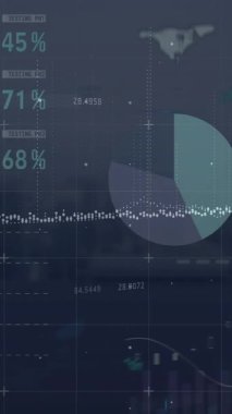 Şehir manzarasının havadan görüntüsüne karşı istatistiksel veri işleme animasyonu. Bilgisayar arayüzü ve iş veri teknolojisi kavramı