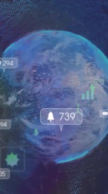 Çoklu simgelerin canlandırılması, dünyanın dört bir yanındaki noktaların soyut arkaplanlarla karşılaştırılması. Dijital olarak üretilmiş, hologram, kirlilik, sosyal medya anımsatma ve küreselleşme kavramı.