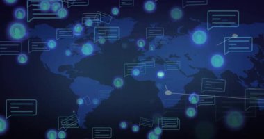 Haritada titreşen düğümler üzerine, bölgeleri birbirine bağlayan hatlar ağ oluştururken sohbet simgeleri yüzer. Dijital, bağlantı, teknolojik, geleceksel, soyut, iletişim, ağ