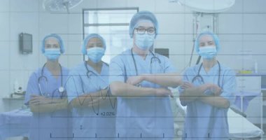 Tıbbi ekip ameliyathanede kollarını çaprazlıyor. Animasyon veri tabloları performans takibi gösteriyor. Profesyonel, sağlık, analitik, yenilik, takım çalışması, teknoloji, kesinlik