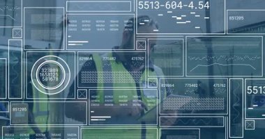 Depo teknisyenleri cepten tablet alıyor ve iş arkadaşı incelemesiyle veri ölçümlerini araklıyorlar. Sanayi, teknoloji, işbirliği, analitik, girişim, üretkenlik, çalışma alanı