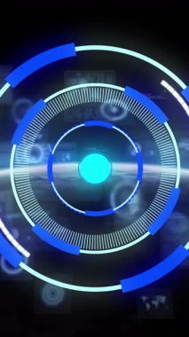 Siyah arkaplanda tarama kapsamı üzerinde dijital veri işleme animasyonu. Dijital olarak oluşturulmuş küresel bağlantılar, hesaplama ve veri işleme kavramı.