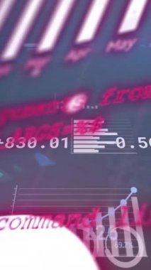 Mavi arkaplanda veri işleme animasyonu. küresel iş ve dijital arayüz kavramı dijital olarak oluşturulmuş video.