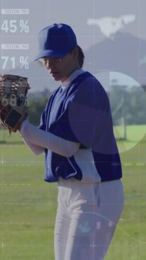 Kafkas kadın beyzbol oyuncusu üzerinden veri işleme animasyonu. Küresel spor ve dijital arayüz kavramı dijital olarak oluşturulmuş video.