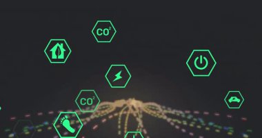 Parıldayan merkezi düğümler, çevresel ölçümleri güncelleyerek içeriye doğru ve dışarı doğru sürüklenen simgeleri başlatıyor. Fütürist, dijital, soyut, sürdürülebilirlik, yenilik, teknoloji, veri görselleştirme