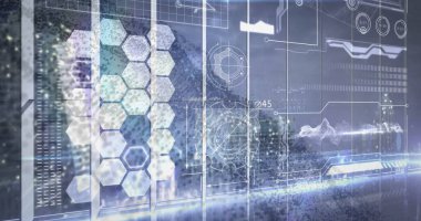 HUD arayüzü yansıtılıyor. Sanal kontrol merkezinde altıgen ızgaralı kablo diyagramları gösteriliyor. Gelecek, dijital, teknoloji, arayüz, veri, görselleştirme, kontrol