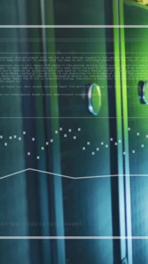 Bilgisayar sunucuları üzerinde dijital veri işleme animasyonu. Dijital olarak oluşturulmuş küresel bağlantılar, hesaplama ve veri işleme kavramı.