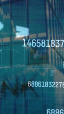 Modern bina üzerinde veri işleme animasyonu. küresel iş, finans ve dijital arayüz kavramı dijital olarak oluşturulmuş video.