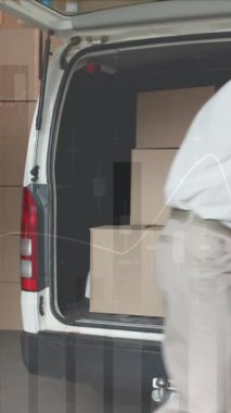 Kutuları arabaya koyan adamın veri işleme animasyonu. küresel sevkiyat, dağıtım ve bağlantılar konsepti dijital olarak oluşturulmuş video.