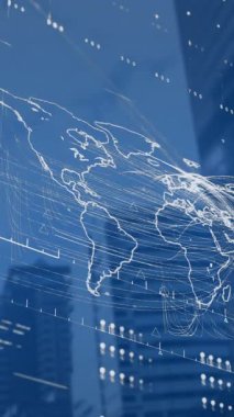 Güneşli bir günde, üzerinde veri grafikleri olan beyaz bir panelin dijital animasyonu ve yeşil ekran arka planında bir dünya haritası olan bir ofis binasının görüntüsü. Küresel iş bağlantıları ve veri işleme kavramı dijital olarak oluşturulmuş video.