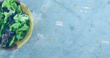 Dijital kaplama zayıflıyor, ahşap kaplar kayıyor, çanak kayıyor, denge için geri çekiliyor. Botanik, organik, modern, teknoloji, sağlık, tazelik, minimalizm