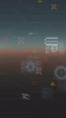 Siyah arkaplanda veri işleme animasyonu. Küresel teknoloji, bilgisayar ve dijital arayüz kavramı dijital olarak oluşturulmuş video.