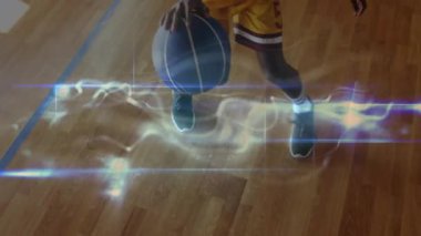 Sahada mavi basketbol topu süren genç çocuk spor talimi için parlak enerji çizgileri sergiliyor. Dinamik, atletizm, neon, aksiyon, rekabet, fitness, hareket