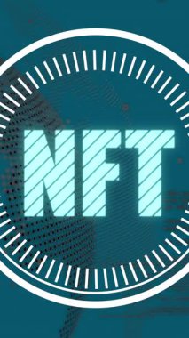 Dünya üzerinde Nft animasyonu ve yeşil arka plandaki veriler. Dijital olarak oluşturulmuş küresel ağ, iletişim, veri işleme ve teknoloji konsepti.