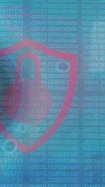 Dijital asma kilit animasyonu ve mavi arkaplandaki veriler üzerinde numaralar. Veri işleme ve dijital güvenlik kavramı dijital olarak oluşturulmuş video.