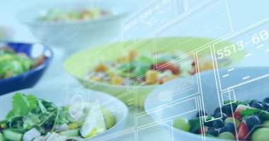 Kişniş salatasına odaklanmayı başlatan UI grafikleri, vitrin salataları sergilenen mavi kase. Taze ürün, sağlıklı beslenme, dijital arayüz, beslenme, renkli, modern, minimalist