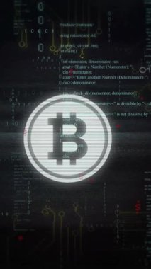 Devre kartı ve ikili kod animasyonu olan Bitcoin sembolü. Kripto para birimi, engelleme zinciri, dijital, finans, teknoloji, sanal para birimi