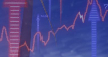 Monitörde mavi ve mor oklarla kırmızı çizgi 50.03 etiketli finansal tablo gösteriliyor. Finans, veri görselleştirme, analitik, dijital panel, borsa, yatırım, teknoloji