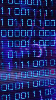 Şekiller üzerinde veri işleme animasyonu. küresel iş ve dijital arayüz kavramı dijital olarak oluşturulmuş video.