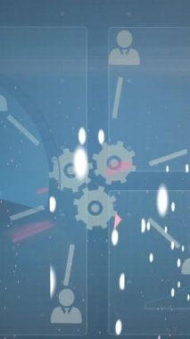 Mavi zemin üzerinde veri işleme ile birden fazla ekran üzerinde dijital simge ağının animasyonu. Küresel ağ ve iş teknolojisi kavramı