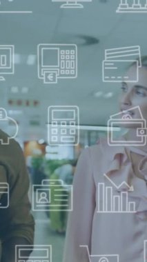 Muhtelif iş arkadaşlarının ofiste yürürken tartışmaları üzerine birden fazla simgenin canlandırılması. Dijital bileşik, çoklu pozlama, rapor, iş, bankacılık, finans, soyut ve teknoloji kavramı.