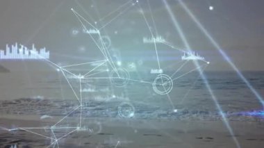 Plaja giren bir kadın, balon kaldırıyor, koşuyor, etrafta gezinen teknolojik verileri sergiliyor. Dijital, bağlantı, yenilik, hareket, canlı, enerjik, modern