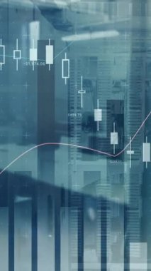 Boş ofis alanı üzerinde grafik üzerinde veri işleme animasyonu. Veri, ağlar, dijital arayüz, iş ve iletişim, dijital olarak oluşturulmuş video.