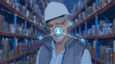 Depo yöneticisi, hisse takibi için ortaya çıkan ve büyüyen ikon ağına odaklanıyor. Lojistik, envanter, teknoloji, denetim, endüstriyel, dijital, örgütsel