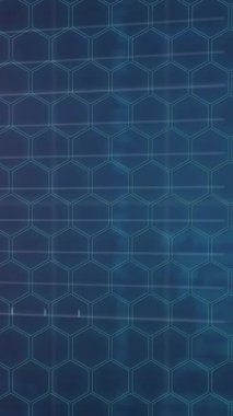 Toplantıda mimarla ilgili istatistik ve finansal veri işleme animasyonu. Dijital arayüzü ve bağlantıları dijital olarak oluşturulmuş video konseptini işleyen küresel iş verileri.