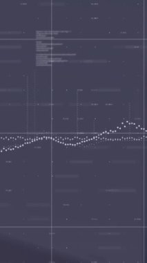 Şehir manzarası üzerinde veri işleme animasyonu. küresel iş ve dijital arayüz kavramı dijital olarak oluşturulmuş video.