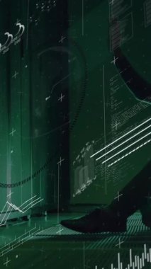 Finansal grafikleri ve veri işleme animasyonu olan kişi silueti. Finans, analitik, teknoloji, analiz, ekonomi, fütürist