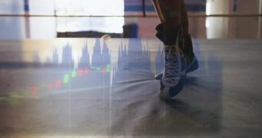 Atletin boks ayakkabılarını tıkırdatması ve matkap üzerinde pratik yapması hassasiyet için, senkronizasyon grafiği. Atletik, antrenman, çeviklik, kentsel, dinamik, performans, odaklanma