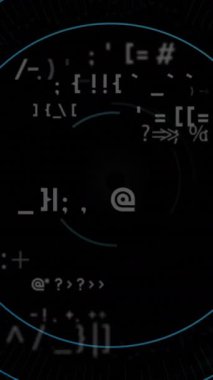 Siyah arka plandaki semboller üzerinden daire yüklerken asma kilit ve kredi kartı animasyonu. Dijital olarak üretilmiş, hologram, illüstrasyon, koruma, tabela, bankacılık ve iş konsepti.