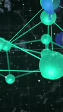 Matematiksel denklemler ve grafikler üzerinde parlayan yeşil moleküler yapı animasyonu. Bilim, teknoloji, kimya, biyoloji, analiz, araştırma