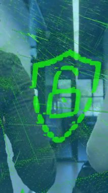 Ofisteki iş adamları üzerinde dijital güvenlik kalkanı animasyonu. Siber güvenlik, koruma, şirket, teknoloji, savunma, veri