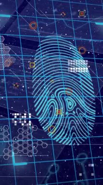 Mavi zemin üzerinde veri işleme ve parmak izi animasyonu. Küresel iş ve dijital arayüz kavramı dijital olarak oluşturulmuş video.