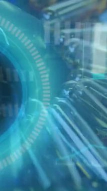 Laboratuvar üzerinden veri işleme ile dijital arayüzün animasyonu. Küresel bilim, bağlantılar, veri işleme ve dijital arayüz kavramı dijital olarak oluşturulmuş video.