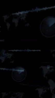 Siyah arkaplandaki oklarla finansal veri işleme animasyonu. Küresel finans, iş, bağlantılar, hesaplama ve veri işleme kavramı dijital olarak oluşturulmuş video.