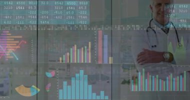 Değişen görünen, değişen, ortaya çıkan, doktorların kol kola geçerek sağlık tablolarını sunduğu yüzen veriler. Analizler, sağlık, tıbbi, teknoloji, profesyonel, yenilik, analiz