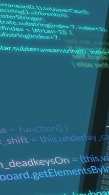Dijital ekran arayüzünü kaplayan bilgisayar kodu ve şifreleme verilerinin animasyonu. teknoloji, siber güvenlik, programlama, kodlama, yazılım, ağ